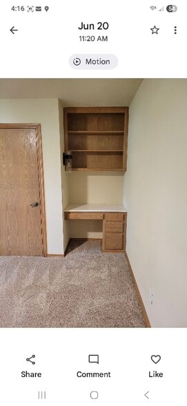 Building Photo - 905 Lakeview Dr