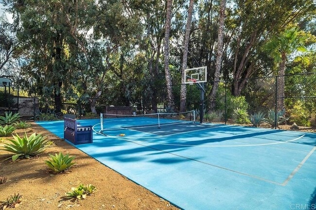 Building Photo - 17473 Luna De Miel