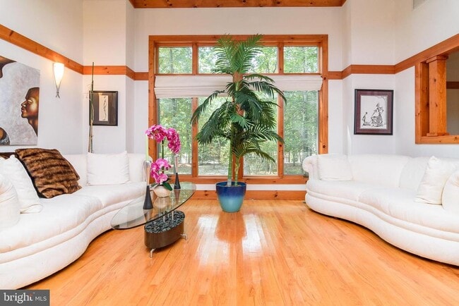 Building Photo - 23615 Quail Hollow Cir
