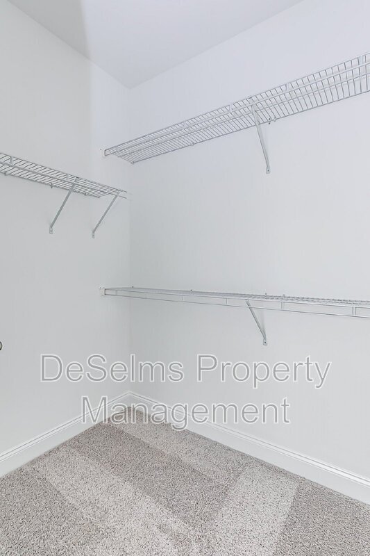 Building Photo - 107 S.C.T Dr