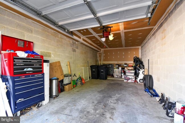 Building Photo - 14326 Colonel Clagett Ct