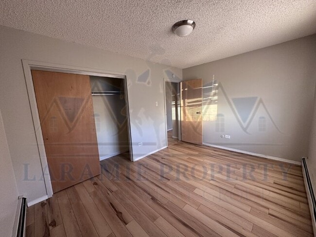 Building Photo - 409 S 26th St