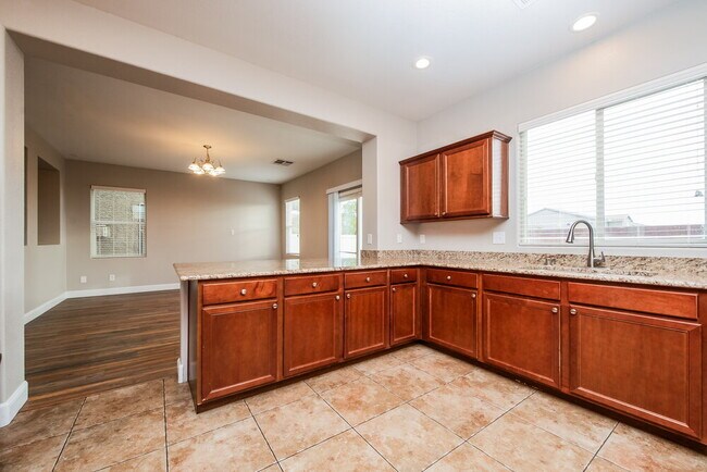 Building Photo - 8032 Carr Valley St