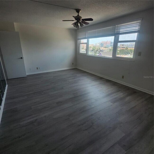 Building Photo - 675 S Gulfview Blvd