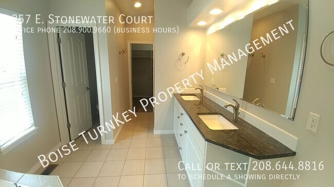 Building Photo - 257 E Stonewater Ct