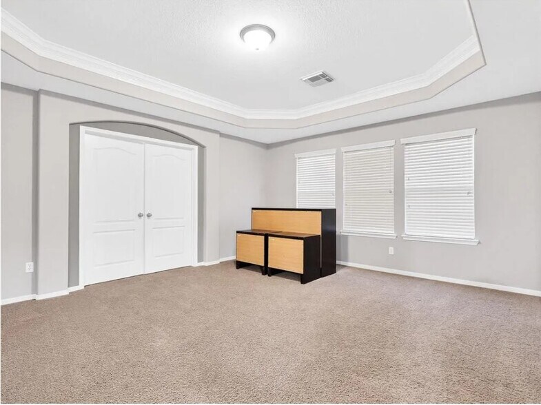 Theater/game room or 5th bethdroom - 29815 N Legends Chase Cir