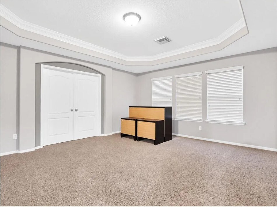 Theater/game room or 5th bethdroom - 29815 N Legends Chase Cir