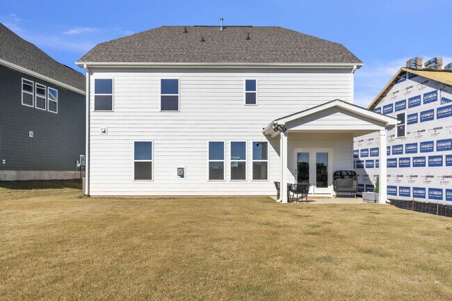 Building Photo - Elegant 5BR/4BA Home Minutes from the Swam...