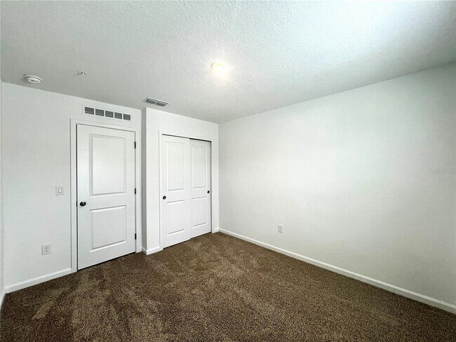 Building Photo - 2792 Camellia Flower St