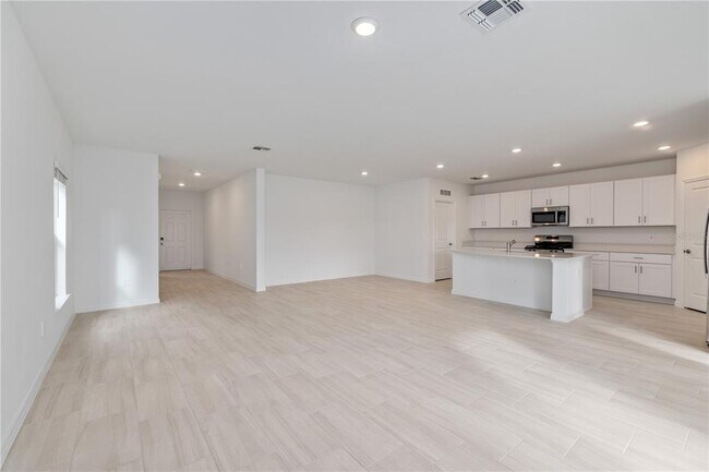 Building Photo - 13073 Empress Jewel Trl