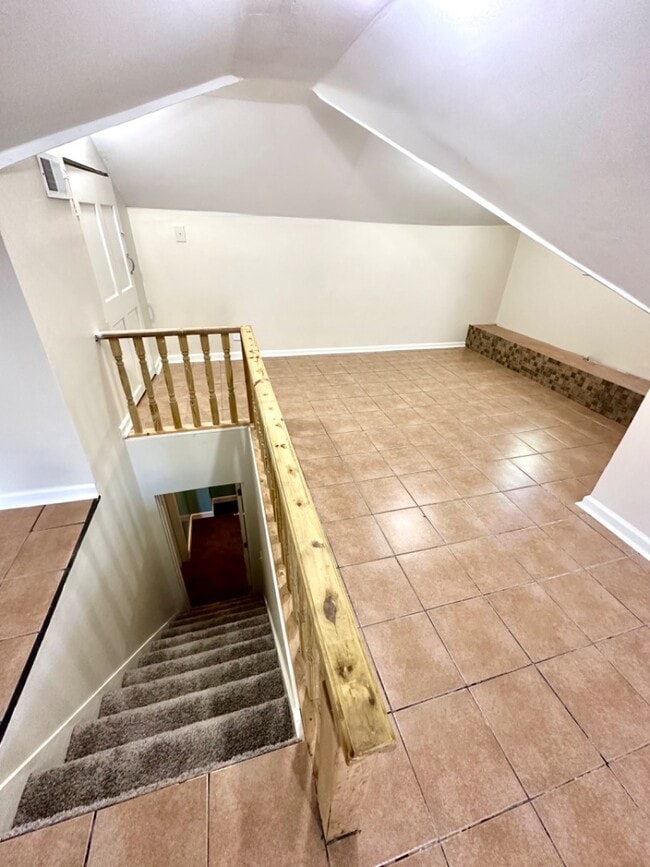 Building Photo - 4219 E 68th Terrace