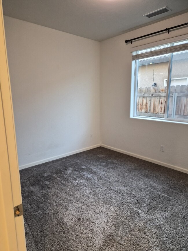 Building Photo - 2328 Chianti Wy