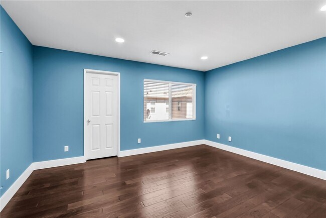 Building Photo - 4028 Landau Ct