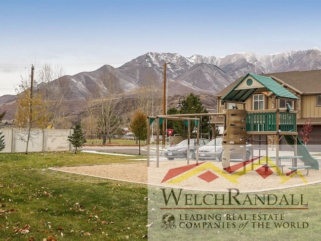 Building Photo - Mountain Green Townhome