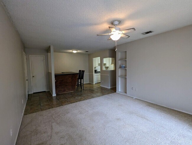 Building Photo - 7002 Lanier Dr
