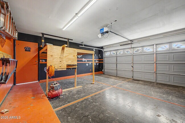Building Photo - 6774 E Four Peaks Way