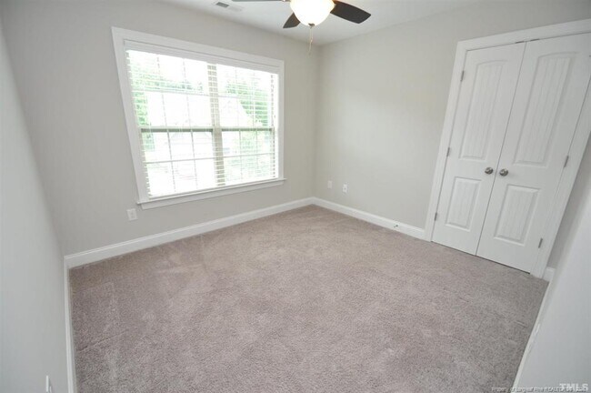 Building Photo - 1107 Summer Meadow Dr