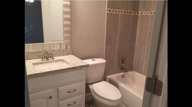 Building Photo - 311 Sheraton Ave