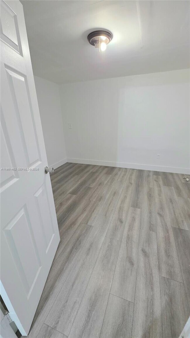 Building Photo - 6616 Raleigh St