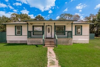 Building Photo - 1008 Trinity Cutoff