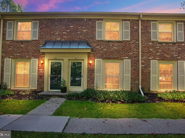 Primary Photo - 442 Old Penllyn Pike