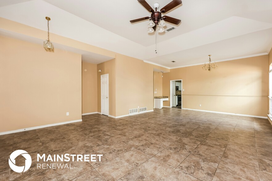 Building Photo - 1535 Allen Dr