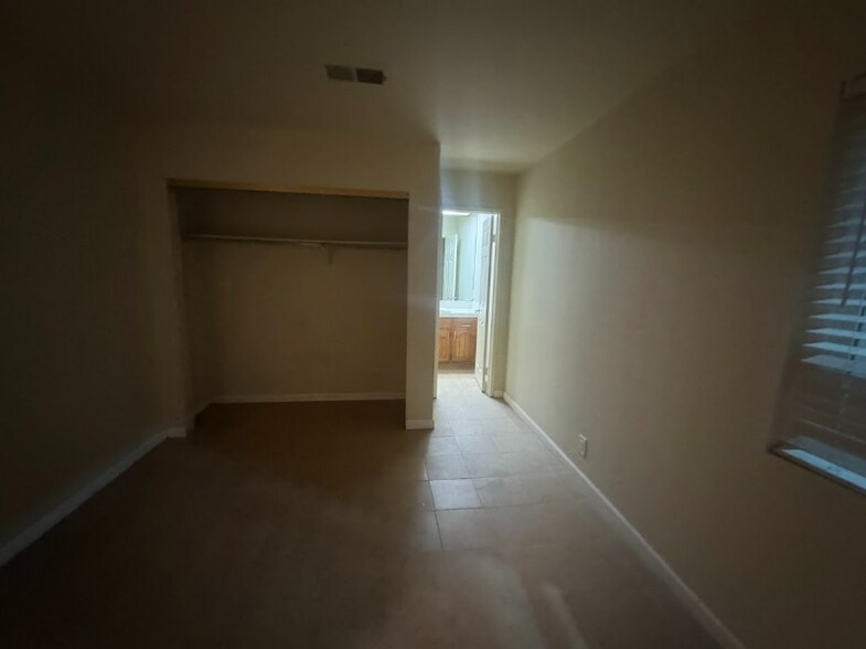 Building Photo - 82338 Gable Dr