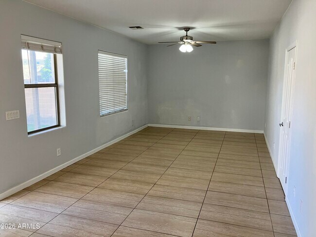 Building Photo - 7392 W Tierra Buena Ln