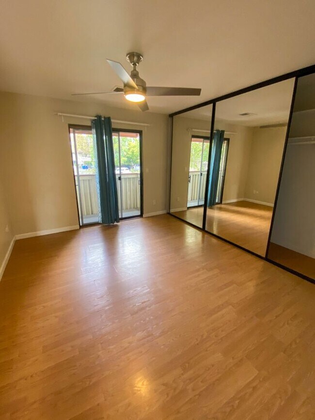 Building Photo - 2520 Walters Way
