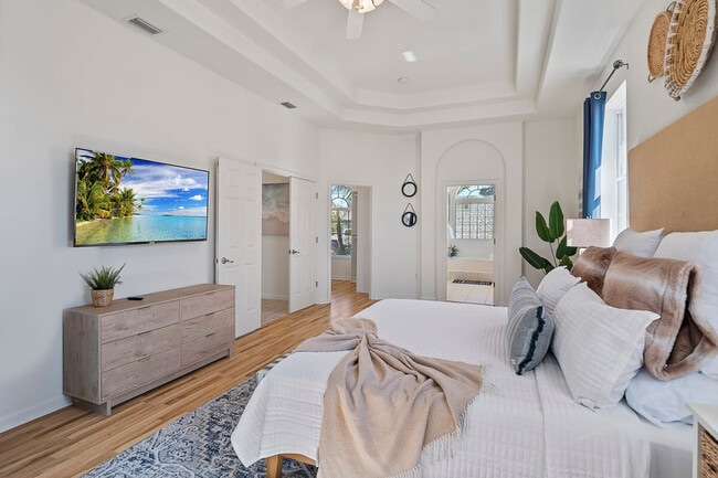 Building Photo - 23 Claridge Ct N