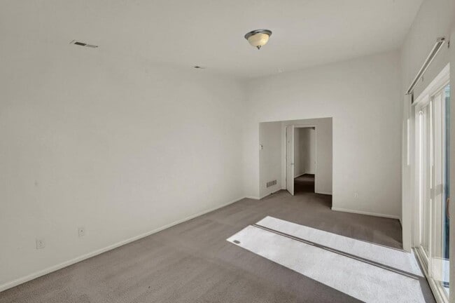 Building Photo - 1577 Monterey Rd