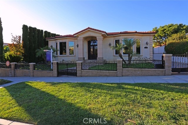 Building Photo - 831 E Orange Grove Ave