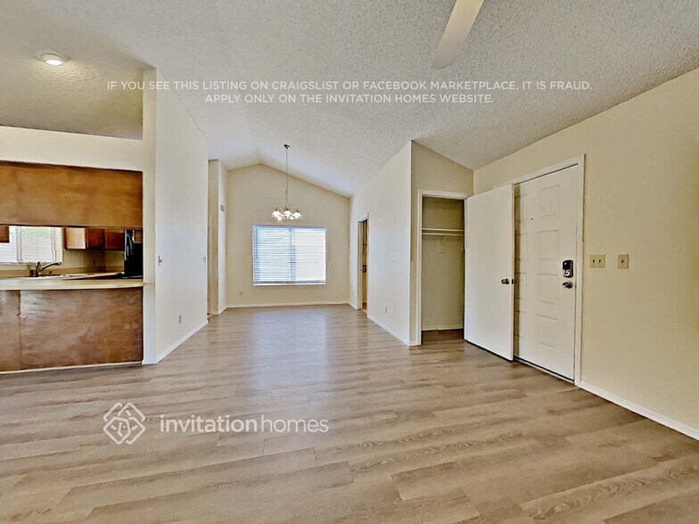 Building Photo - 19625 N 9th St