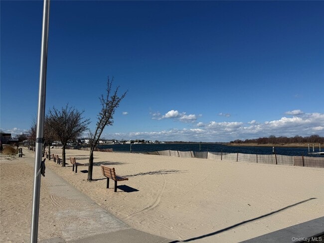 Building Photo - 73 Waterford Rd