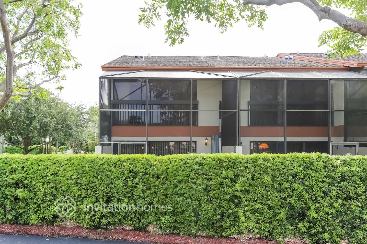 Building Photo - 4430 SW 70th Terrace