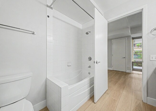 Building Photo - 7147 E Rancho Vista Dr