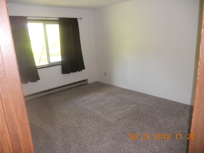 Building Photo - ONE07