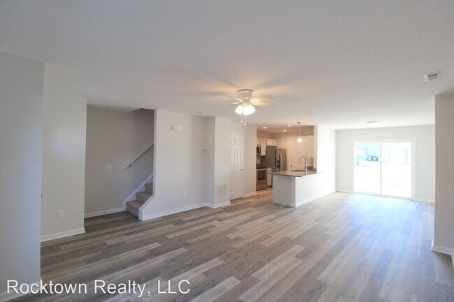 Building Photo - 3 br, 2.5 bath House - 3035 Locust Grove