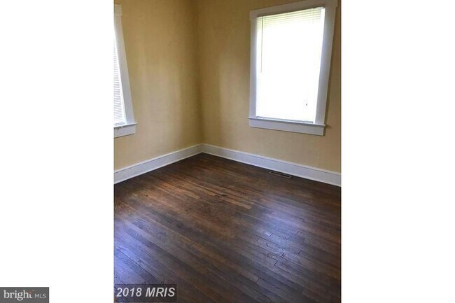 Building Photo - 1612 Caroline St