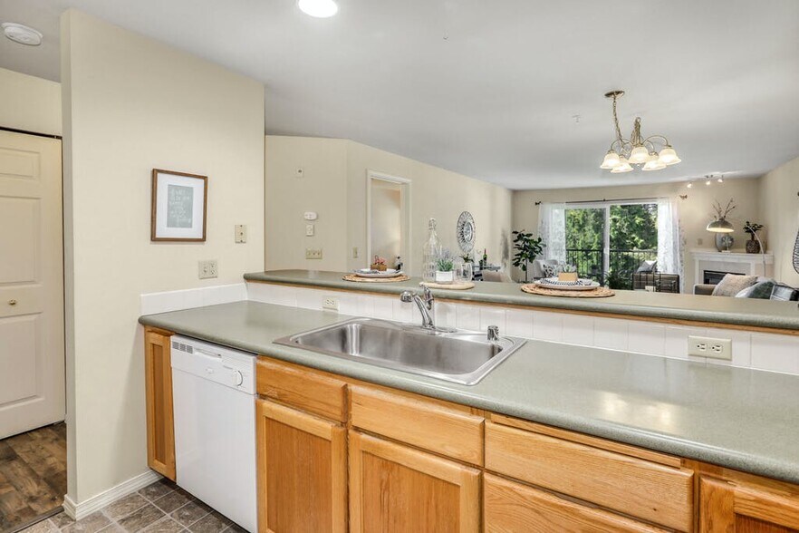 Building Photo - 2001 120th Pl SE