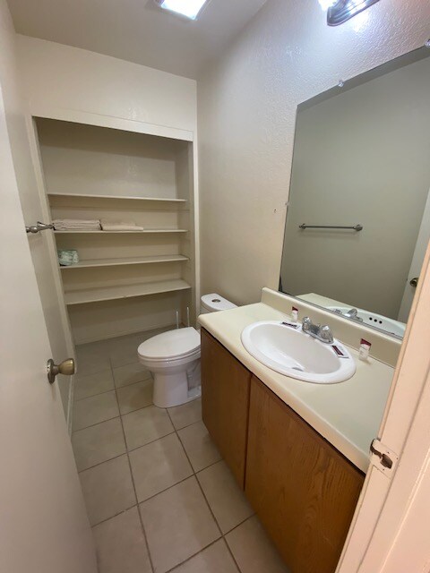 Building Photo - 73874 Sunnyvale Dr