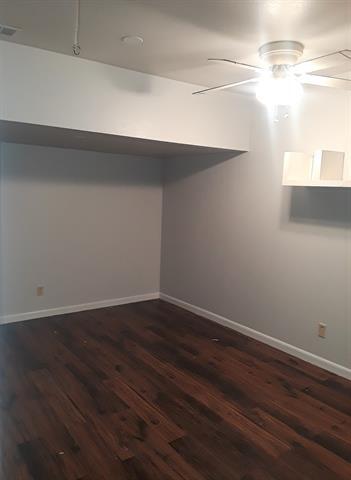Building Photo - 553 Oldbridge Dr