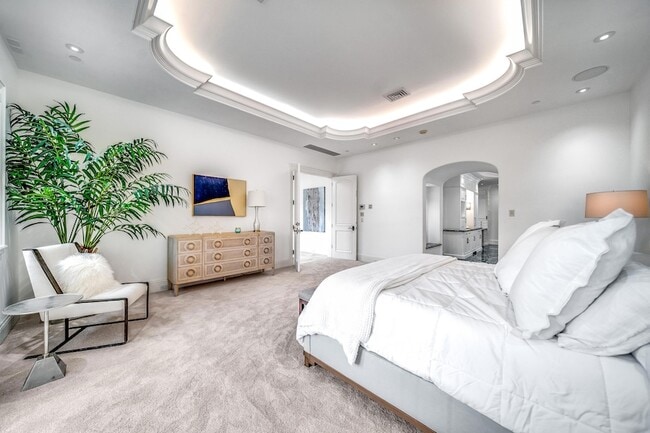 Building Photo - 361 Mizner Lake Estates Dr