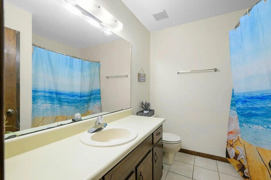 Building Photo - 937 Ridgewood Way