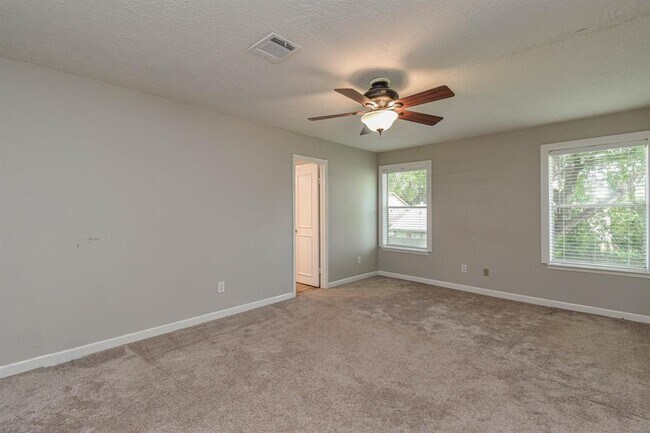 Building Photo - 15419 Swan Creek Dr