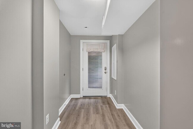 Building Photo - 451 M St NW