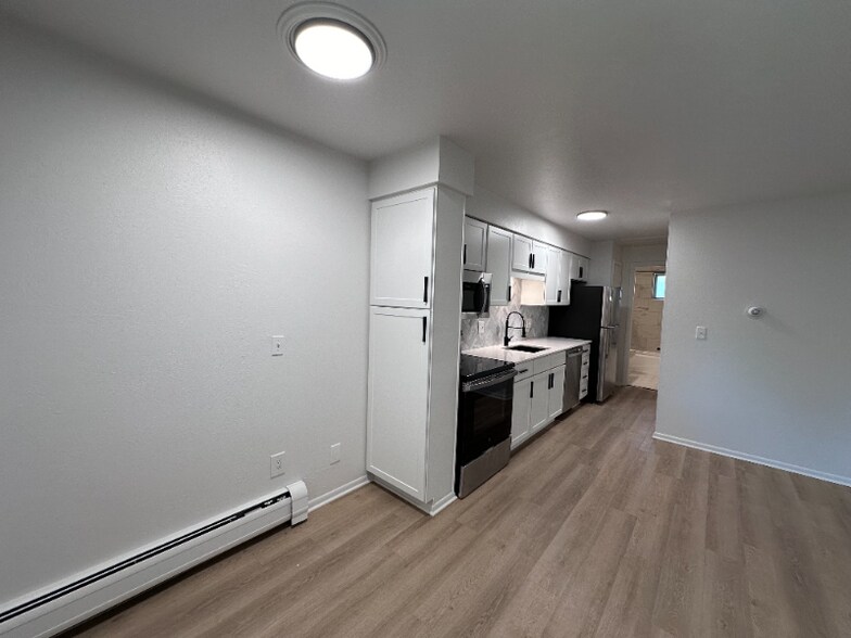 Building Photo - 1612 Garfield Ave