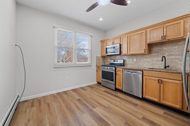 Building Photo - 11 Obrien Ct