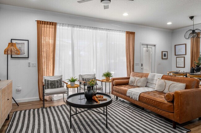 Building Photo - 1978 Majorca Dr