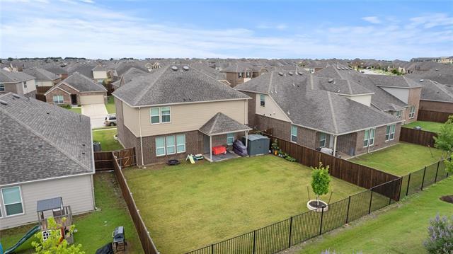 Building Photo - 913 Adelyn St